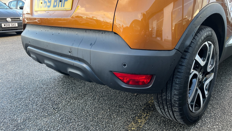 Renault Captur 0.9 TCE 90 Iconic 5dr Petrol Hatchback